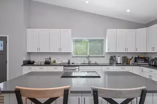 403 Niles Ave, Roseville, CA 95678 - Photo 8