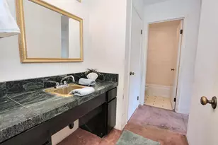 2238 Woodside Ln, Sacramento, CA 95825 - Photo 28