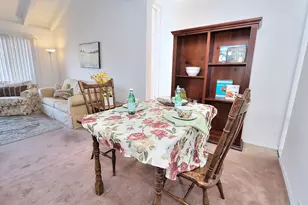 2238 Woodside Ln, Sacramento, CA 95825 - Photo 20