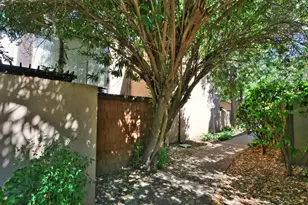 2238 Woodside Ln, Sacramento, CA 95825 - Photo 52