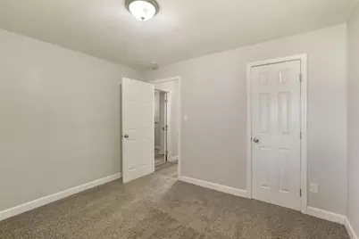 1628 N Golden Gate, Stockton, CA 95205 - Photo 20