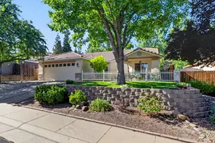 2308 Stefanie Ct, Rocklin, CA 95765 - Photo 2
