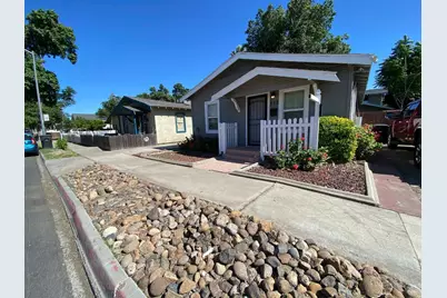 112 Almond Avenue, Modesto, CA 95354 - Photo 2