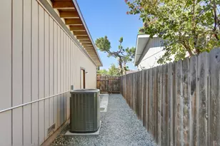 1012 Fordham Dr, Davis, CA 95616 - Photo 120