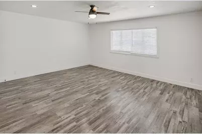 6817 Sandrock, Sacramento, CA 95828 - Photo 38