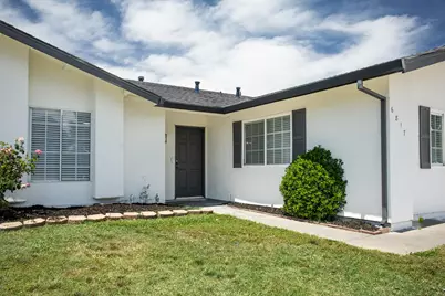 6817 Sandrock, Sacramento, CA 95828 - Photo 8