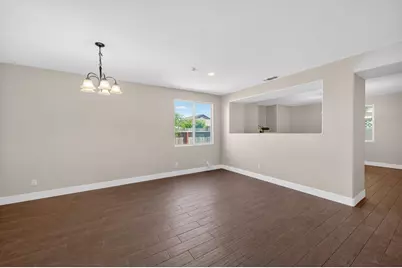 7701 Tamarindo Bay Drive, Sacramento, CA 95828 - Photo 10
