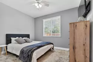 1917 NW Thomas Taylor Dr, Hughson, CA 95326 - Photo 16