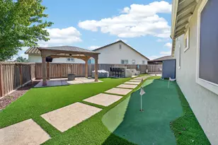 1917 NW Thomas Taylor Dr, Hughson, CA 95326 - Photo 20
