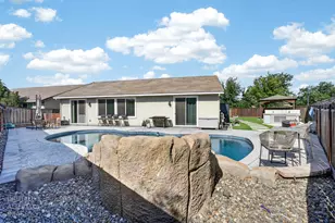 1917 NW Thomas Taylor Dr, Hughson, CA 95326 - Photo 18