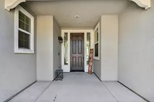 1917 NW Thomas Taylor Dr, Hughson, CA 95326 - Photo 4