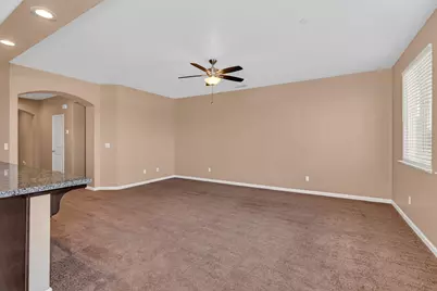 636 Lamoglia Street, Los Banos, CA 93635 - Photo 22