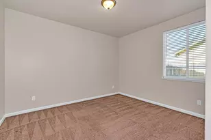 636 Lamoglia St, Los Banos, CA 93635 - Photo 8