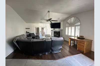 1440 Windsor Court, Turlock, CA 95380 - Photo 4