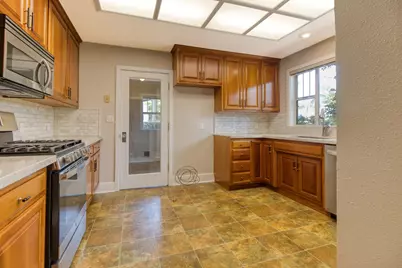 318 California Avenue, Oakdale, CA 95361 - Photo 16