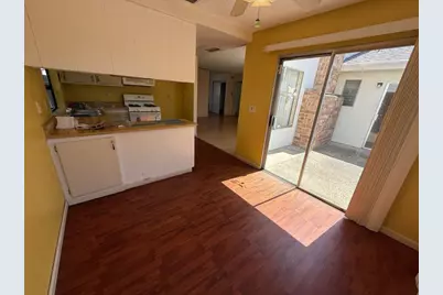 8045 Mesa Oak Way, Citrus Heights, CA 95610 - Photo 18