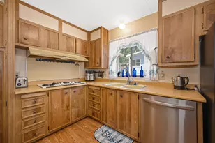 18607 Dunvegan Dr, Applegate, CA 95703 - Photo 14