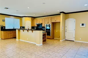 15185 Torrey Pines Cir, Chowchilla, CA 93610 - Photo 12