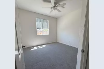 495 Daffodil, Merced, CA 95341 - Photo 16