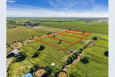 [Address not provided], Lodi, CA 95242 - Photo 4