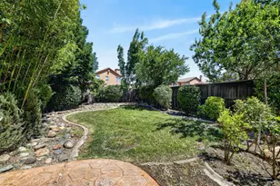 6 Cortney Ct, Sacramento, CA 95832 - Photo 32
