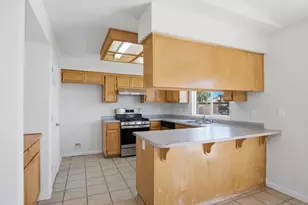 168 Sisco De Asis Ct, Merced, CA 95341 - Photo 8