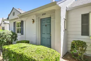2721 22nd St, Sacramento, CA 95818 - Photo 2