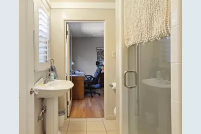 949 S Country Club Boulevard, Stockton, CA 95204 - Photo 26