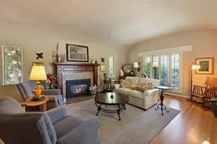 949 S Country Club Blvd, Stockton, CA 95204 - Photo 10