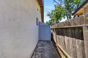 199 Briarcliff Dr, Folsom, CA 95630 - Photo 54