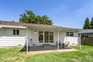 9418 Sara St, Elk Grove, CA 95624 - Photo 40