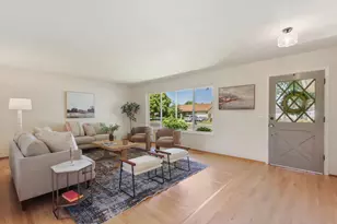 9418 Sara St, Elk Grove, CA 95624 - Photo 10
