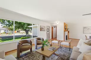 9418 Sara St, Elk Grove, CA 95624 - Photo 12