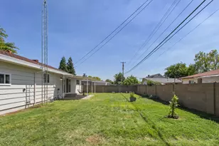 9418 Sara St, Elk Grove, CA 95624 - Photo 38