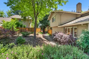 2044 University Park Dr, Sacramento, CA 95825 - Photo 48