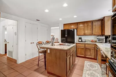 2044 University Park Drive, Sacramento, CA 95825 - Photo 22