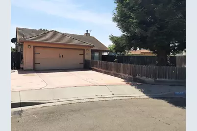 1047 Alexander Court, Turlock, CA 95380 - Photo 2