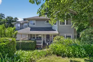 8004 Withrow Ct, Fair Oaks, CA 95628 - Photo 2