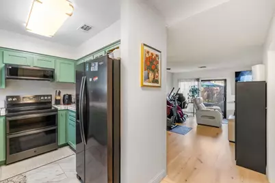 1125 Bell Street #1, Sacramento, CA 95825 - Photo 8