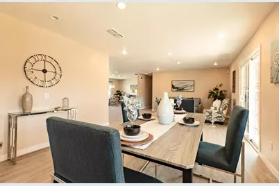 790 Hillsdale Drive, Turlock, CA 95382 - Photo 14