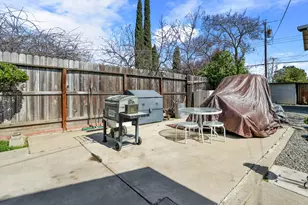 3061 Kroy, Sacramento, CA 95820 - Photo 22