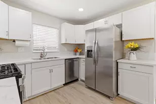 2201 Eicher Ave, Modesto, CA 95350 - Photo 12