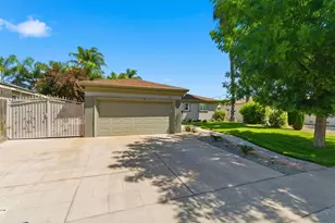 2201 Eicher Ave, Modesto, CA 95350 - Photo 2