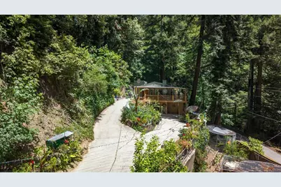 733 Browns Valley Road, Watsonville, CA 95076 - Photo 2