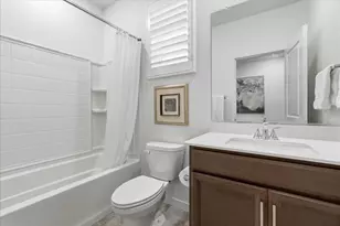 2240 Borealis Cir, Roseville, CA 95747 - Photo 28
