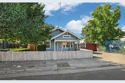 2126 E Fremont Street, Stockton, CA 95205 - Photo 2