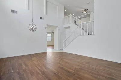 101 S Pinnacles Circle, Sacramento, CA 95835 - Photo 6