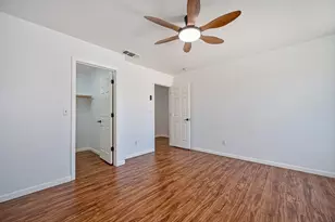 8832 Marlin Seas Ct, Sacramento, CA 95828 - Photo 32