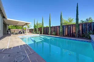 4097 Southampton St, Roseville, CA 95747 - Photo 2