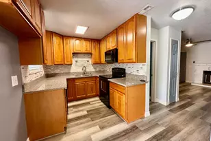 9127 Newhall Dr, Sacramento, CA 95826 - Photo 6